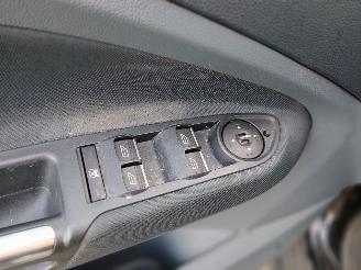 Ford C-Max C-Max (DXA) MPV 1.0 Ti-VCT EcoBoost 12V 125 (M1DA(Euro 5)) [92kW]  (10=
-2012/06-2019) picture 13