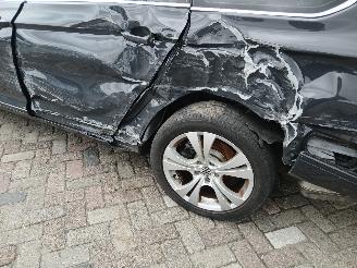 Volkswagen Passat Passat Variant (3G5) Combi 1.5 TSI 16V (DADA) [110kW]  (08-2018/03-202=
4) picture 22