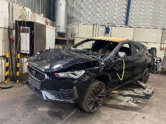 Salvage car Cupra Leon Leon (KLCB) Hatchback 1.4 e-Hybrid 245, VZ 16V (DGEA) [180kW]  (09-202=
0/...) 2021/4