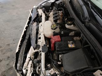 Opel Karl Karl Hatchback 5-drs 1.0 12V (B10XE(Euro 6)) [55kW]  (01-2015/03-2019)= picture 30