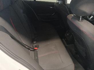 BMW 1-serie 1 serie (F20) Hatchback 5-drs 116i 1.6 16V (N13-B16A) [100kW]  (07-201=
1/02-2015) picture 10