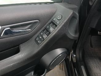 Mercedes B-klasse B (W245) Hatchback 1.7 B-170 16V (M266.940) [85kW]  (03-2005/11-2011) picture 12