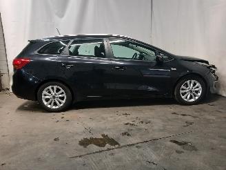 Kia Cee d Cee'd Sportswagon (JDC5) Combi 1.6 GDI 16V (G4FD) [99kW]  (09-2012/12-=
2018) picture 7