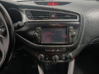 Kia Cee d Cee'd Sportswagon (JDC5) Combi 1.6 GDI 16V (G4FD) [99kW]  (09-2012/12-=
2018) picture 15