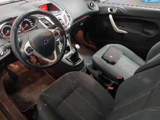 Ford Fiesta Fiesta 6 (JA8) Hatchback 1.6 TDCi 95 (T3JA(Euro 5)) [70kW]  (02-2010/1=
2-2015) picture 12