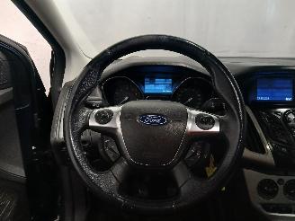 Ford Focus Focus 3 Wagon Combi 1.6 EcoBoost 16V 150 (JQDB(Euro 5)) [110kW]  (07-2=
010/05-2018) picture 21