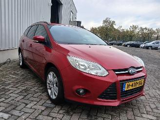 Ford Focus Focus 3 Wagon Combi 1.0 Ti-VCT EcoBoost 12V 125 (M1DA(Euro 5)) [92kW] =
 (02-2012/05-2018) picture 6