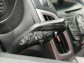 Ford Focus Focus 3 Wagon Combi 1.0 Ti-VCT EcoBoost 12V 125 (M1DA(Euro 5)) [92kW] =
 (02-2012/05-2018) picture 14