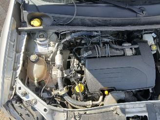 Dacia Logan Logan MCV II/Sandero Wagon (7S) Combi 1.2 16V (D4F-732(D4F-F7)) [55kW]=
  (02-2013/02-2017) picture 29