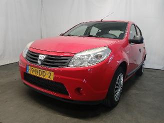 krockskadad bil auto Dacia Sandero Sandero I (BS) Hatchback 1.4 (K7J-710(K7J-A7)) [55kW]  (06-2008/12-201=
2) 2008/2