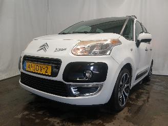 Vaurioauto  passenger cars Citroën C3 C3 Picasso (SH) MPV 1.6 16V VTI 120 (EP6(5FW)) [88kW]  (02-2009/10-201=
7) 2009/4