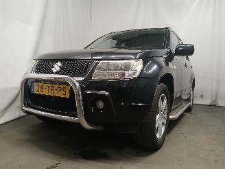 Vaurioauto  passenger cars Suzuki Grand-vitara Grand Vitara II (JT) SUV 2.0 16V (J20A) [103kW]  (10-2005/02-2015) 2006/7