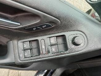 Volkswagen Golf Golf VI (5K1) Hatchback 1.2 TSI BlueMotion (CBZB) [77kW]  (11-2008/11-=
2012) picture 12