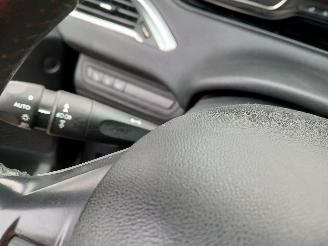 Peugeot 208 208 I (CA/CC/CK/CL) Hatchback 1.6 HDi 115 16V (DV6C(9HD)) [84kW]  (03-=
2012/12-2019) picture 13