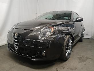 Vaurioauto  passenger cars Alfa Romeo MiTo MiTo (955) Hatchback 0.9 TwinAir (199.B.7000) [74kW]  (12-2013/08-2018=
) 2016/4
