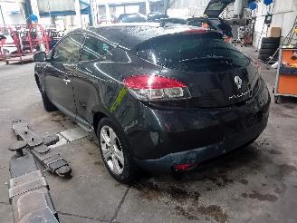 Renault Mégane Megane III Coupe (DZ) Hatchback 3-drs 1.4 16V TCe 130 (H4J-700(H4J-A7)=
) [96kW]  (04-2009/02-2016) picture 2