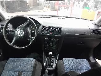 Volkswagen Golf Golf IV (1J1) Hatchback 1.8 Turbo GTI 20V (AUQ) [132kW]  (08-2001/06-2=
005) picture 5