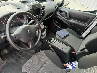 Peugeot Partner Partner (GC/GF/GG/GJ/GK) Van 1.6 BlueHDi 100 (DV6FD(BHY)) [73kW]  (04-=
2015/12-2018) picture 8