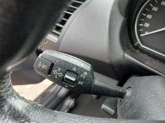 BMW 1-serie 1 serie (E81) Hatchback 3-drs 116i 1.6 16V (N43-B16A) [90kW]  (03-2007=
/12-2011) picture 13