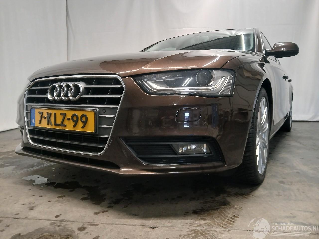 Audi A4 A4 Avant (B8) Combi 1.8 TFSI 16V (CJEB(Euro 5) [125kW]  (11-2011/12-20=
15)