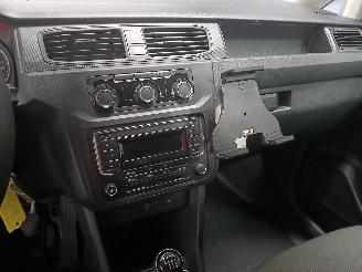 Volkswagen Caddy Caddy IV Van 1.4 TGI BlueMotion (CPWA(Euro 6)) [81kW]  (06-2015/09-202=
0) picture 17