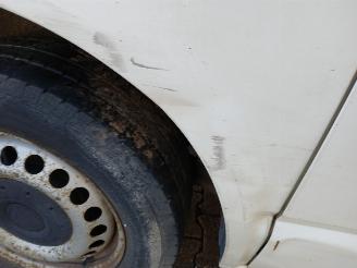 Volkswagen Transporter Transporter T5 Van 2.5 TDi (BNZ) [96kW]  (04-2003/11-2009) picture 18