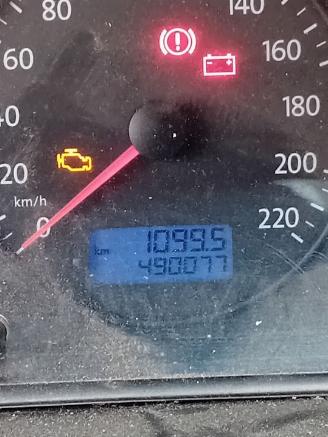 Volkswagen Transporter Transporter T5 Van 2.5 TDi (BNZ) [96kW]  (04-2003/11-2009) picture 2