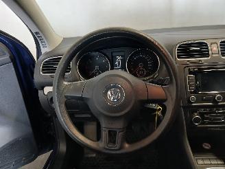 Volkswagen Golf Golf VI (5K1) Hatchback 1.6 TDI 16V (CAYC(Euro 5)) [77kW]  (02-2009/11=
-2012) picture 20