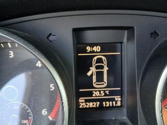 Volkswagen Golf Golf VI (5K1) Hatchback 1.6 TDI 16V (CAYC(Euro 5)) [77kW]  (02-2009/11=
-2012) picture 2