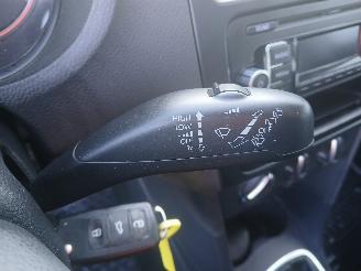 Volkswagen Polo Polo V (6R) Hatchback 1.2 TSI (CBZC(Euro 5)) [66kW]  (05-2011/05-2014)= picture 15