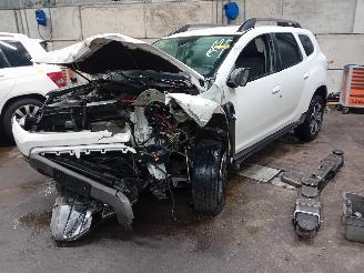 Vrakbiler auto Dacia Duster Duster (SR) SUV 1.3 TCE 150 16V (H5H-470(H5H-B4)) [110kW]  (01-2019/03=
-2024) 2021/8