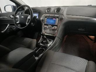 Ford Mondeo Mondeo IV Hatchback 2.0 16V Flexifuel (TBBA(Euro 5)) [107kW]  (03-2009=
/09-2014) picture 8