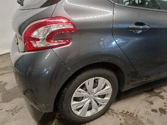 Peugeot 208 208 I (CA/CC/CK/CL) Hatchback 1.2 Vti 12V PureTech 82 (EB2F(HMZ)) [60k=
W]  (03-2012/12-2019) picture 19