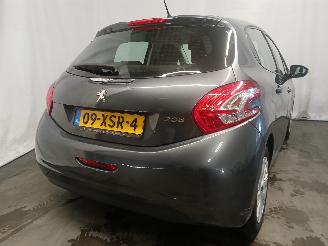 Peugeot 208 208 I (CA/CC/CK/CL) Hatchback 1.2 Vti 12V PureTech 82 (EB2F(HMZ)) [60k=
W]  (03-2012/12-2019) picture 4