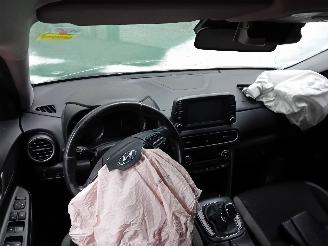 Hyundai Kona Kona (OS) SUV 1.0 T-GDI 12V (G3LC) [88kW]  (07-2017/04-2023) picture 5