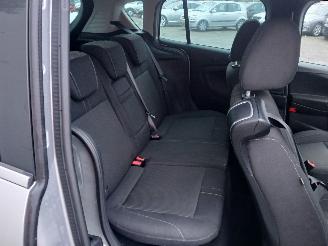 Ford B-Max B-Max (JK8) MPV 1.0 EcoBoost 12V 100 (SFJB(Euro 5)) [74kW]  (10-2012/.=
=2E.) picture 9