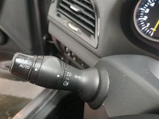 Renault Mégane Megane III Grandtour (KZ) Combi 5-drs 1.4 16V TCe 130 (H4J-700(H4J-A7)=
) [96kW]  (05-2009/02-2016) picture 14