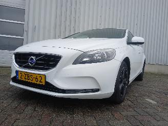 skadebil auto Volvo V-40 V40 (MV) Hatchback 5-drs 2.0 D4 16V (D4204T14) [140kW]  (05-2014/08-20=
19) 2014/12