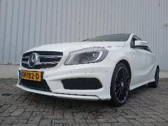 Unfallwagen Mercedes A-klasse A (W176) Hatchback 1.8 A-180 CDI 16V (OM651.901(Euro 5)) [80kW]  (06-2=
012/10-2014) 2013/5