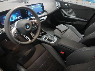 BMW 1-serie 1 serie (F70) Hatchback 120 1.5 TwinPower Turbo 12V (B38-A15P) [125kW]=
  (07-2024/...) picture 12