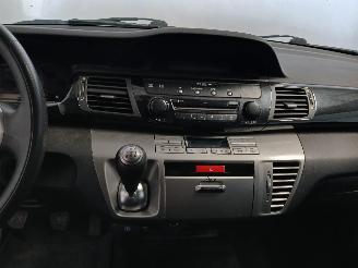 Honda Fr-v FR-V (BE) MPV 1.7 16V (D17A2) [92kW]  (02-2005/12-2006) picture 21