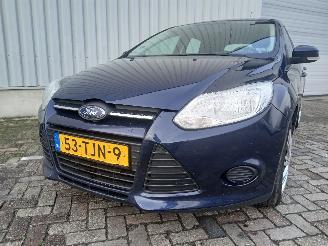 Schadeauto Ford Focus Focus 3 Hatchback 1.6 Ti-VCT 16V 105 (IQDB(Euro 5)) [77kW]  (07-2010/0=
5-2018) 2012/2