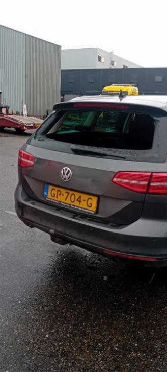Uttjänta bilar auto Volkswagen Passat Passat Variant (3G5) Combi 1.6 TDI 16V (DCXA) [88kW]  (08-2014/11-2020=
) 2015/7