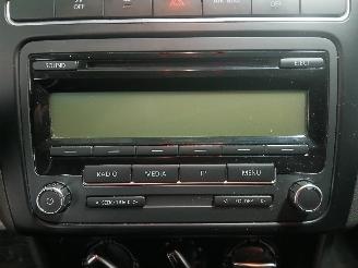 Volkswagen Polo Polo V (6R) Hatchback 1.6 TDI 16V 90 (CAYB(Euro 5)) [66kW]  (06-2009/0=
5-2014) picture 16