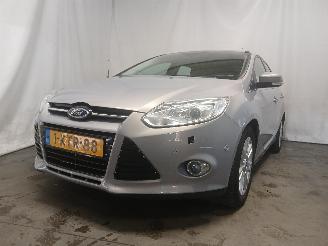Auto incidentate Ford Focus Focus 3 Wagon Combi 1.0 Ti-VCT EcoBoost 12V 125 (M1DA(Euro 5)) [92kW] =
 (02-2012/05-2018) 2013/7
