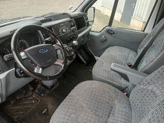 Ford Transit Transit RWD Van 2.4 TDCi 16V (PHFA) [74kW]  (04-2006/08-2014) picture 10