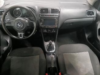 Volkswagen Polo Polo V (6R) Hatchback 1.2 TDI 12V BlueMotion (CFWA(Euro 5)) [55kW]  (1=
0-2009/05-2014) picture 11