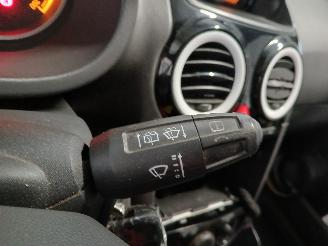 Opel Corsa Corsa D Hatchback 1.2 16V (Z12XEP(Euro 4)) [59kW]  (07-2006/08-2014) picture 14