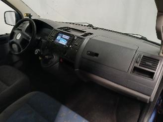 Volkswagen Transporter Transporter T5 Van 2.5 TDi (BNZ) [96kW]  (04-2003/11-2009) picture 8