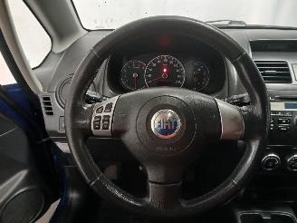 Fiat Sedici Sedici (189) SUV 1.6 16V Emotion 4x4 (M16A) [79kW]  (06-2006/10-2009) picture 17